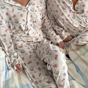 Djerf Avenue Go Slow Summer Berries Set